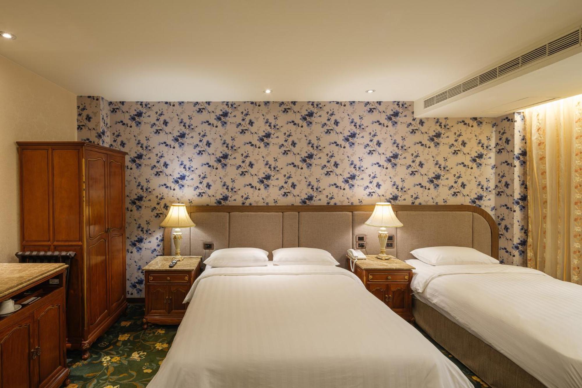 Grand Pleasure Spring Hotel Taipei Exterior photo